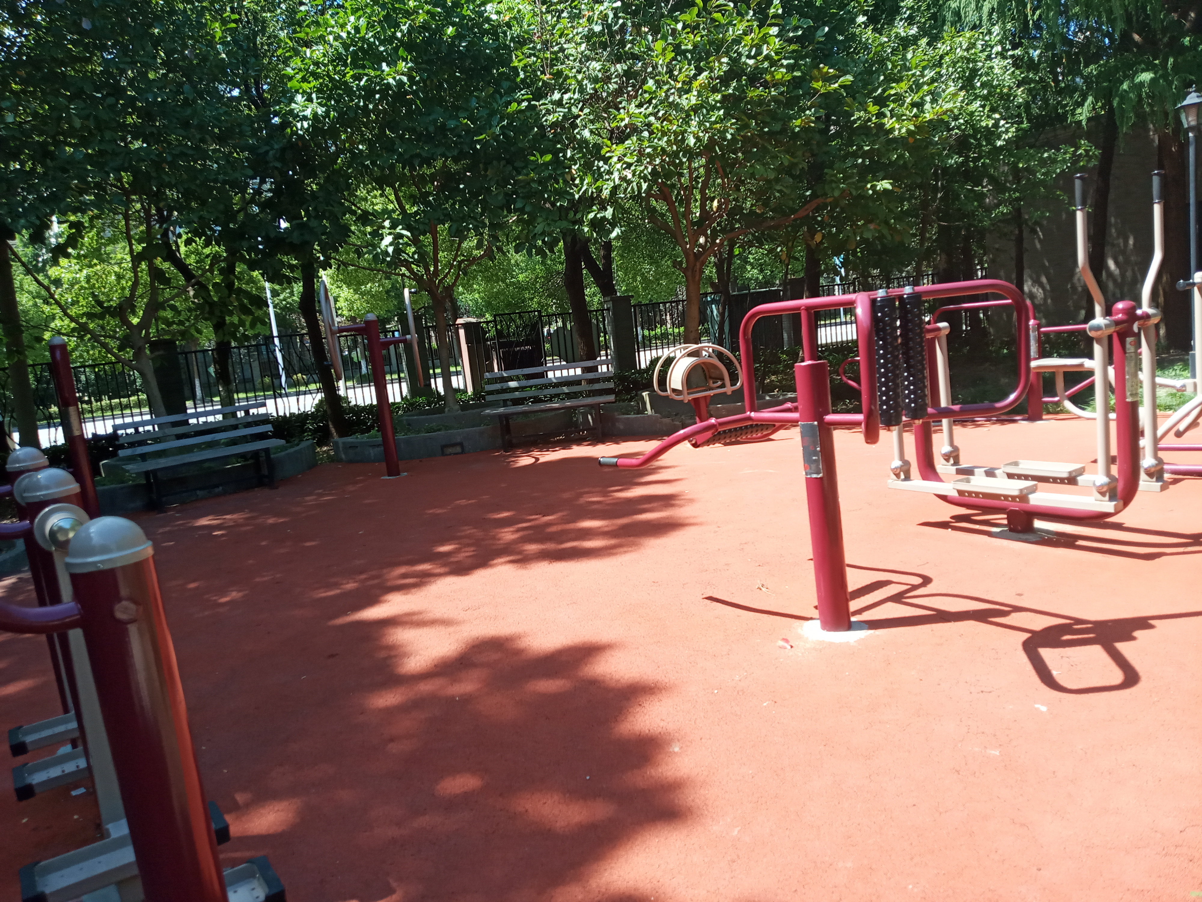 綠地金衛(wèi)新家園一號益智健身點