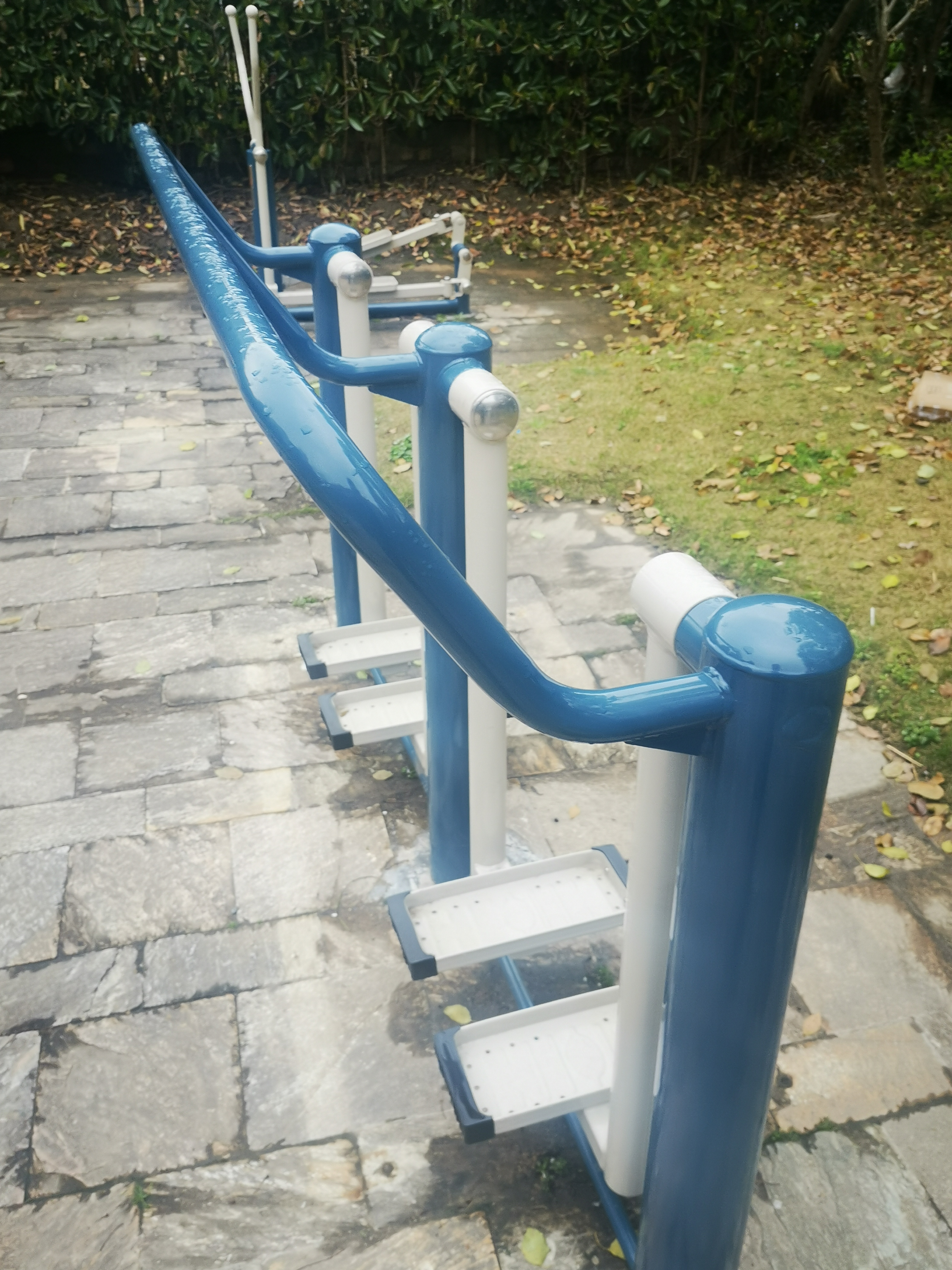 二位太空漫步機 二位太空漫步機