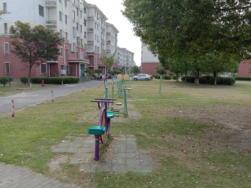 玉昆二村活動中心健身點