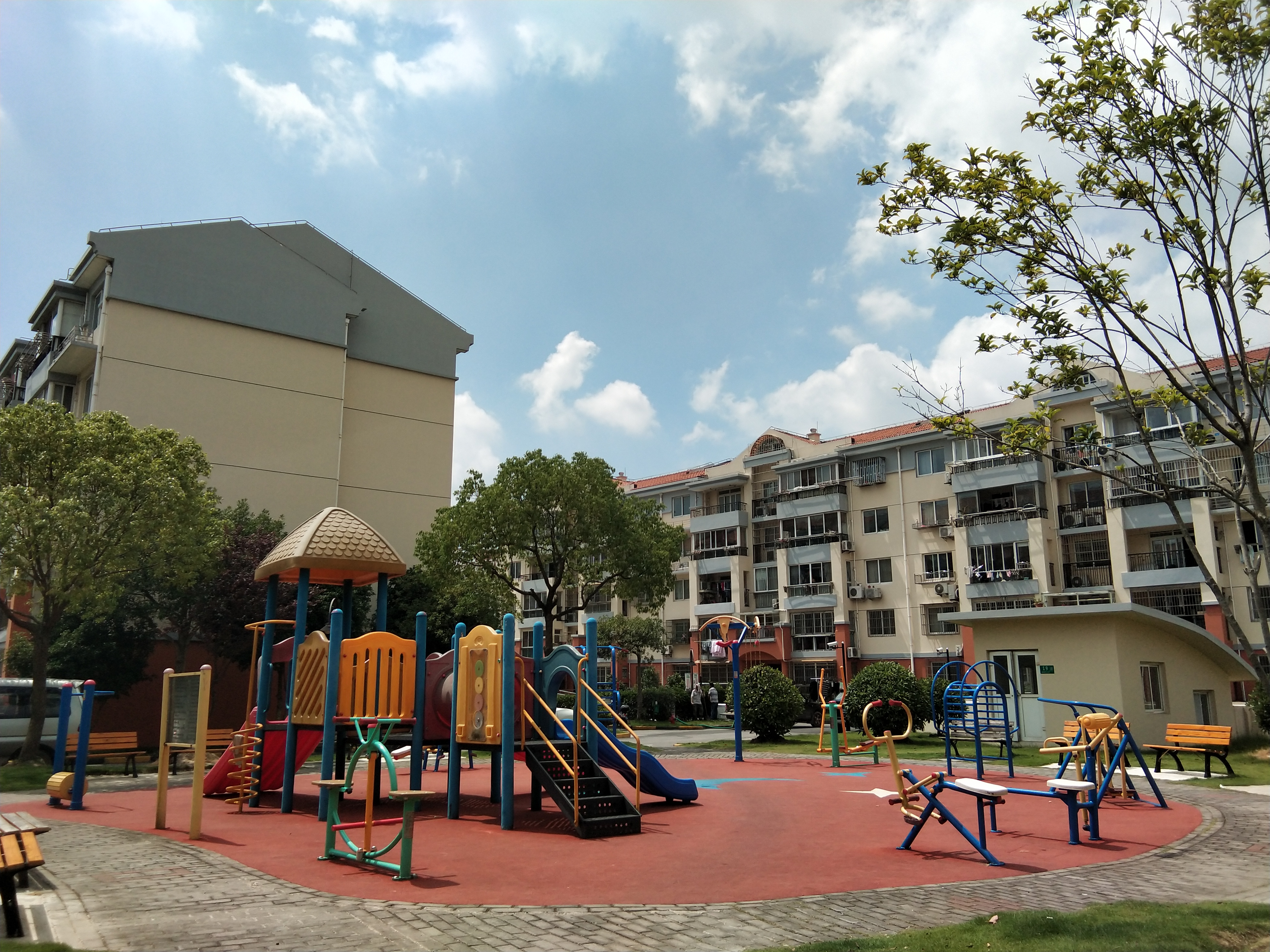 景舒苑二居A健身苑點