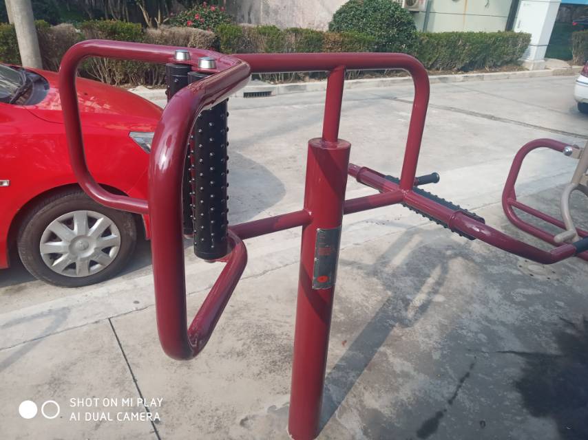 腰背按摩器 腰背按摩器