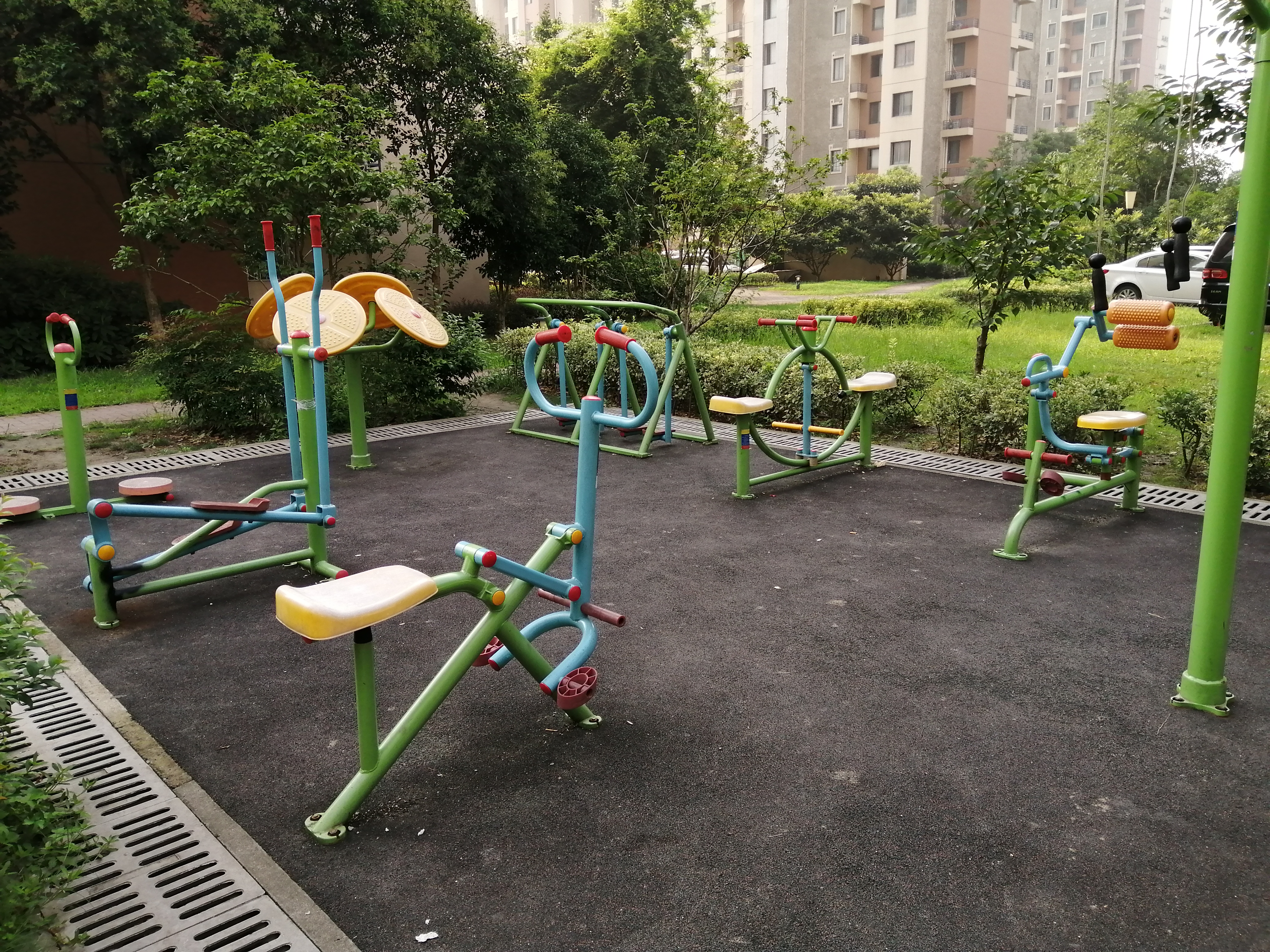 和瑞西苑健身點