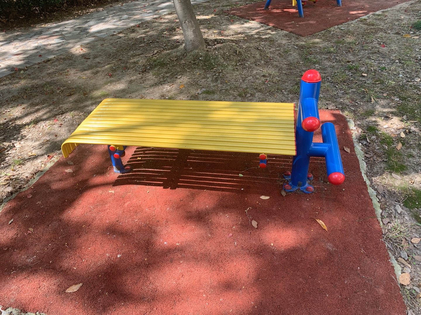 仰臥起坐板 仰臥起坐板