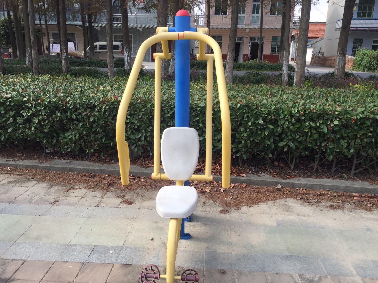 自重推胸器 自重推胸器