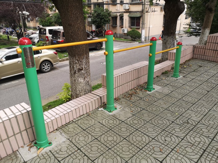 多聯(lián)壓腿架 多聯(lián)壓腿架