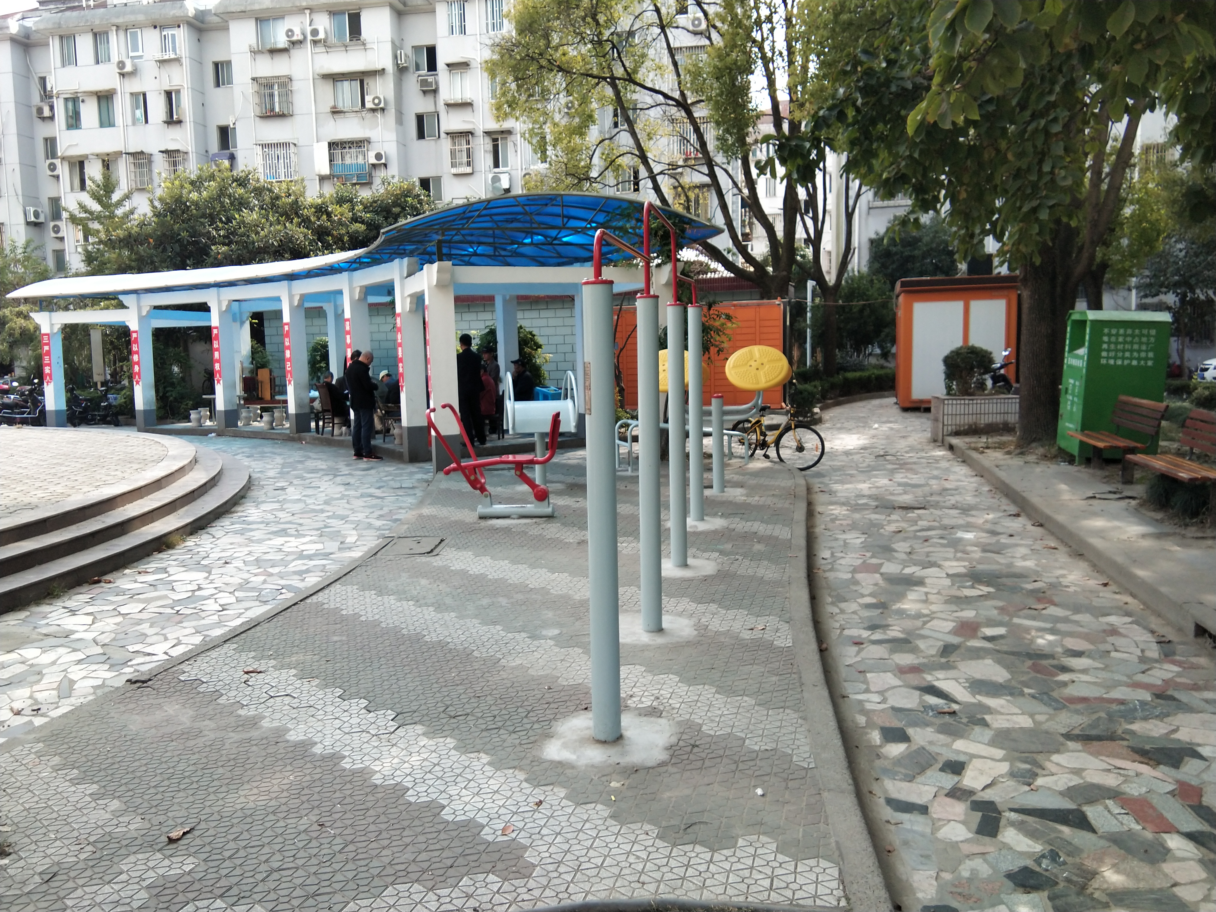 蓮溪四居健身點(diǎn)