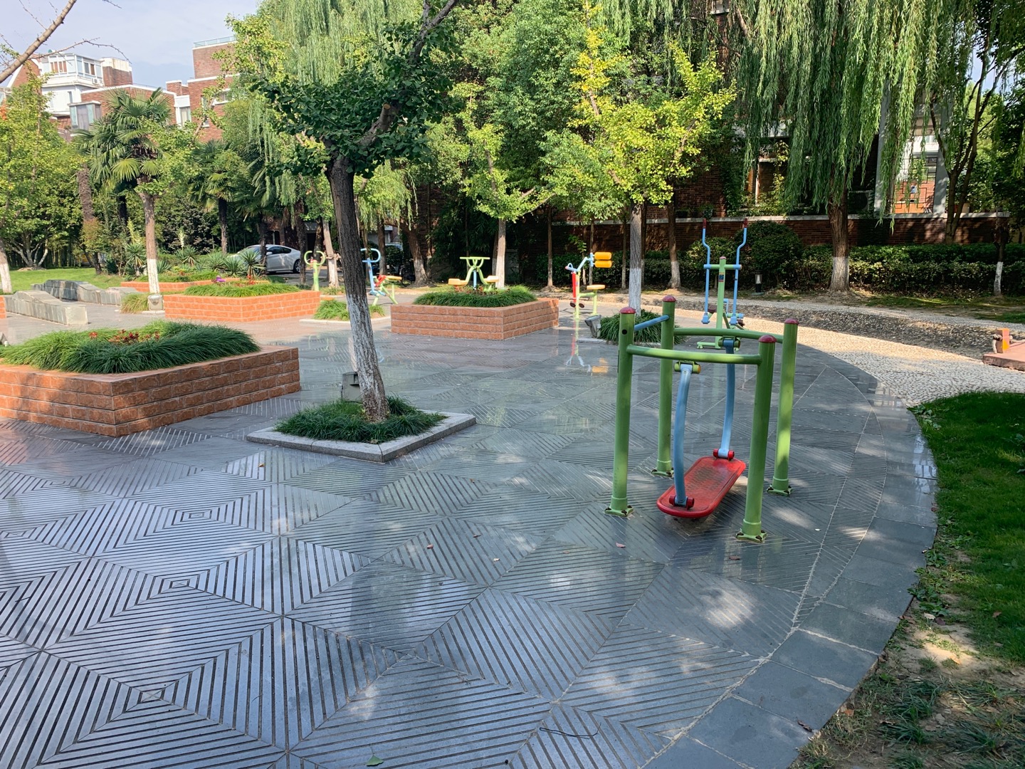 復地香堤苑健身點