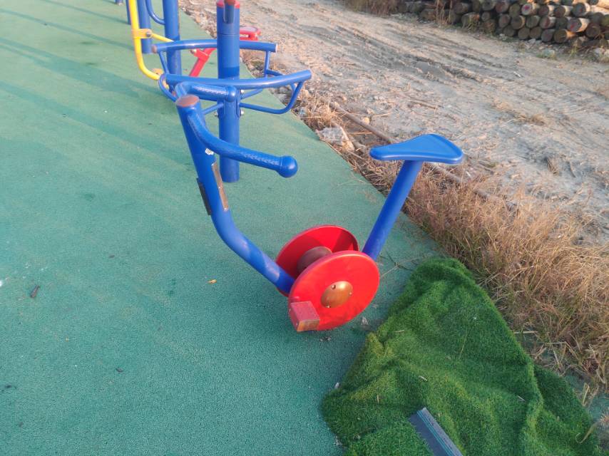 直立健身車 直立健身車