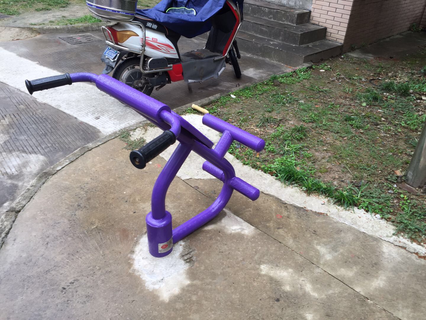 背肌訓(xùn)練器