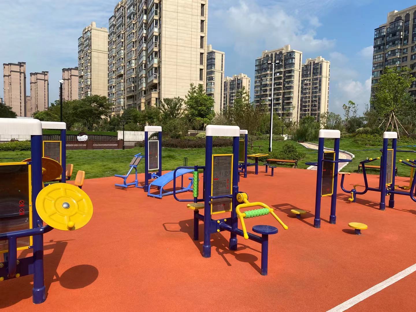  江橋鎮(zhèn)新時(shí)代文明分中心益智類(lèi)健身點(diǎn)