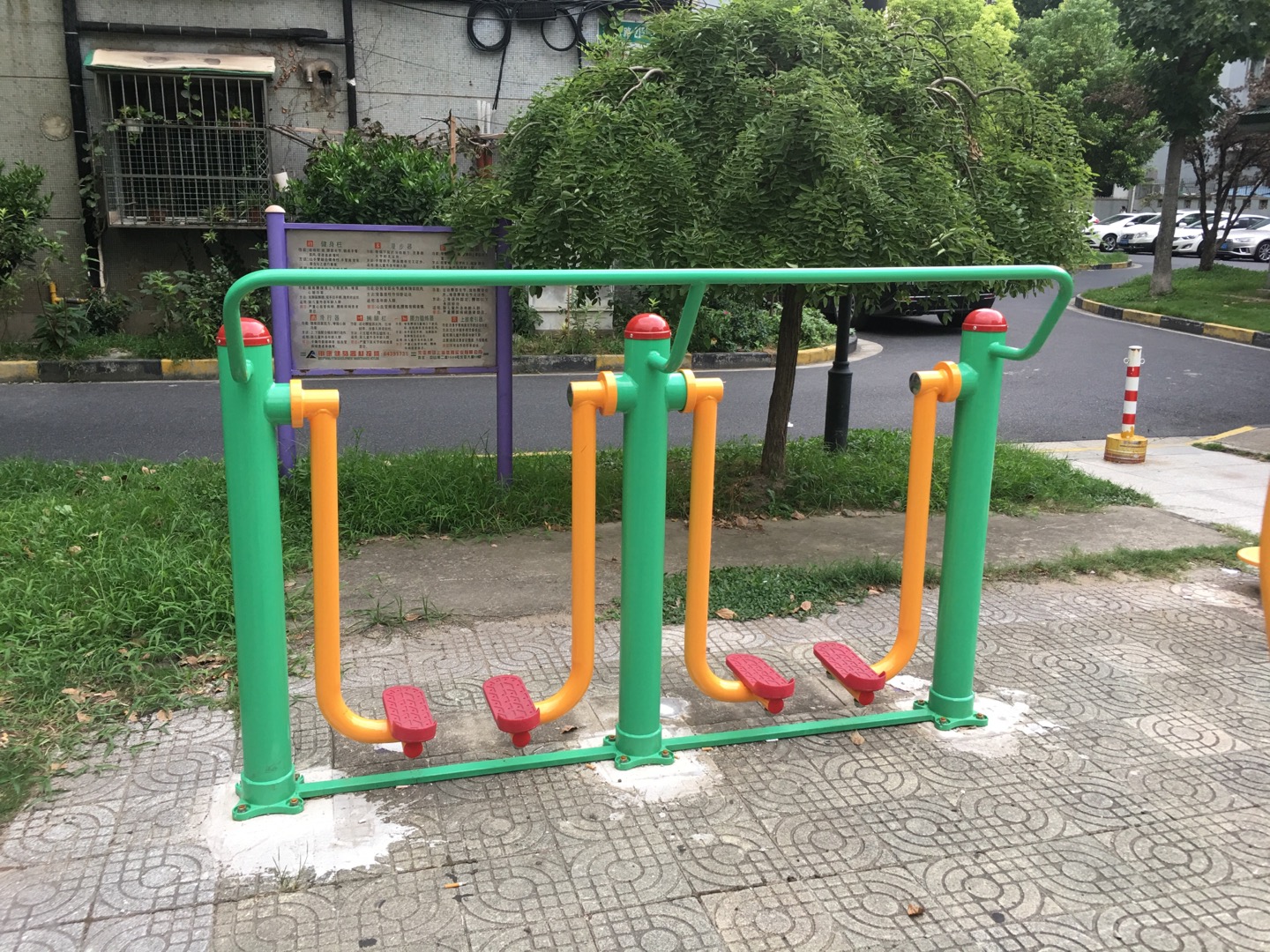 兩聯(lián)漫步機(jī) 兩聯(lián)漫步機(jī)