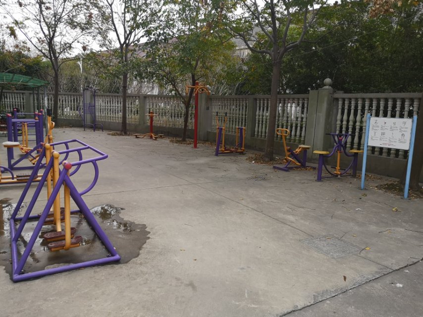 鶴鳴二村健身苑點