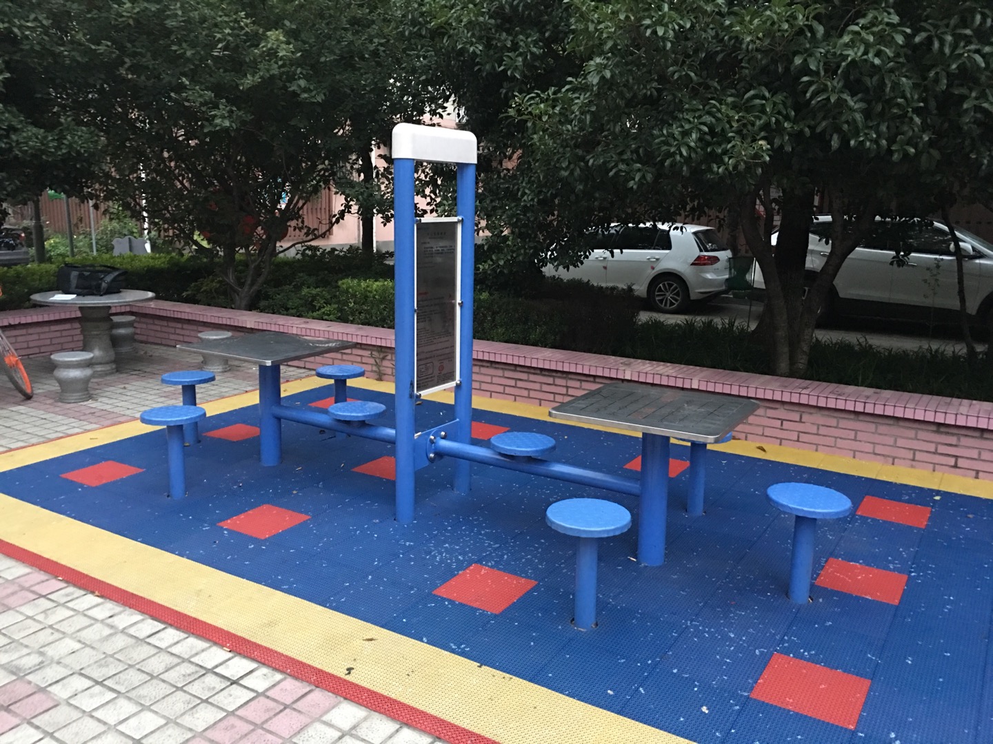 雙立柱棋牌桌 雙立柱棋牌桌