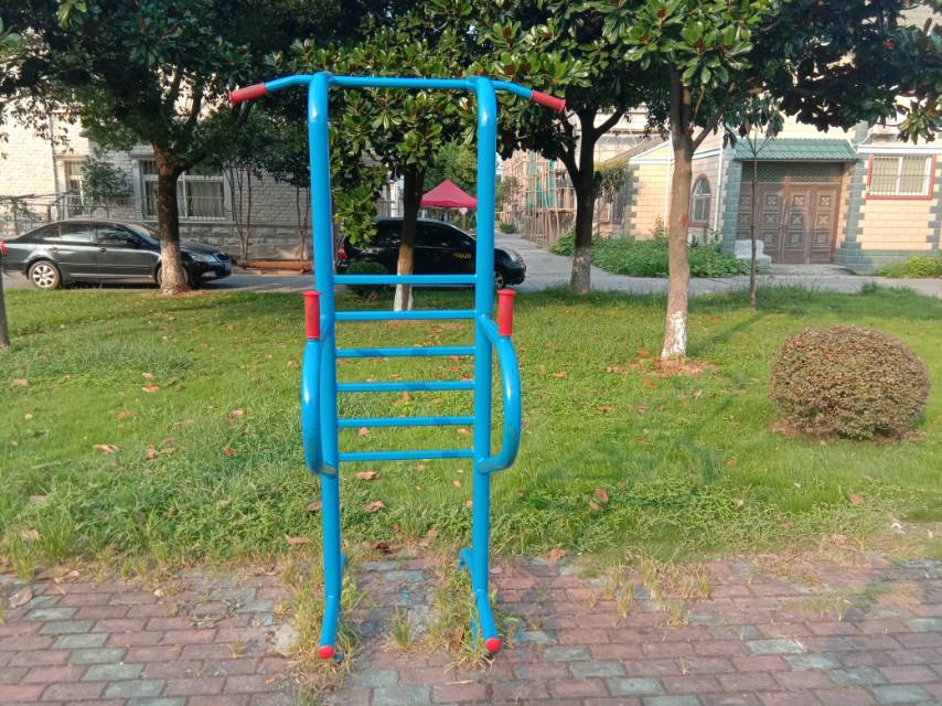 多功能訓(xùn)練器 多功能訓(xùn)練器