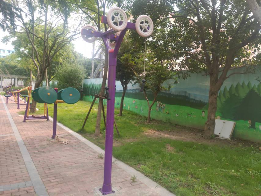 呼瑪四村居委健身點(diǎn)