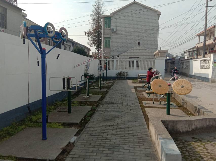 團(tuán)結(jié)村1號健身點(diǎn)