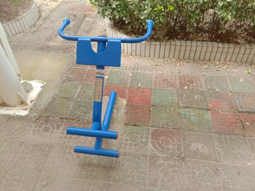 背肌訓(xùn)練器 背肌訓(xùn)練器