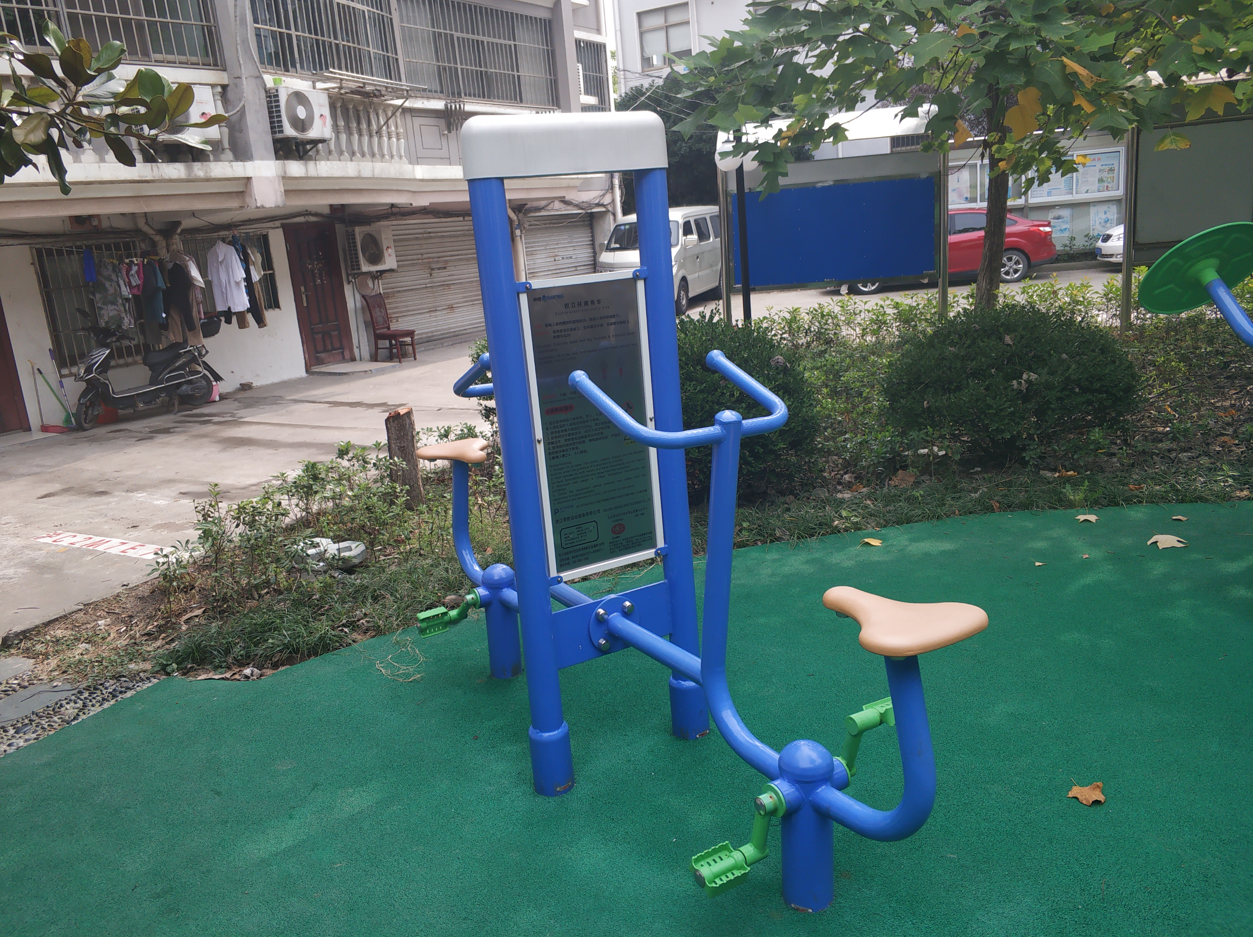 雙立柱健身車 雙立柱健身車