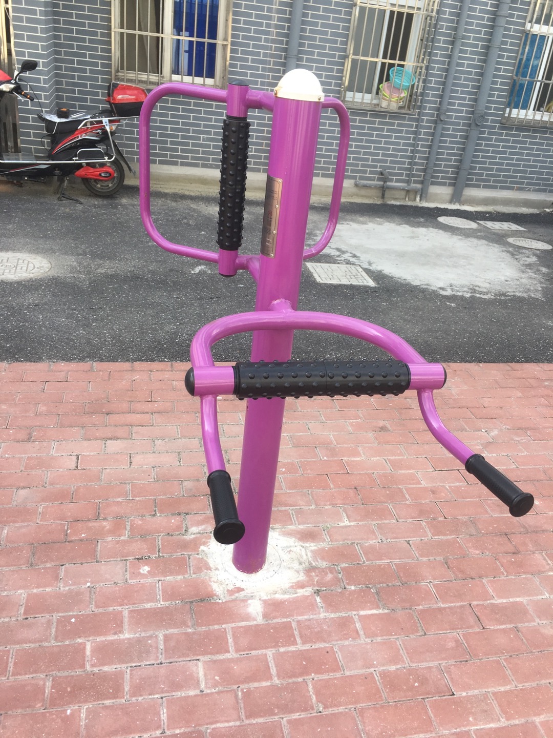 腰背按摩器 腰背按摩器