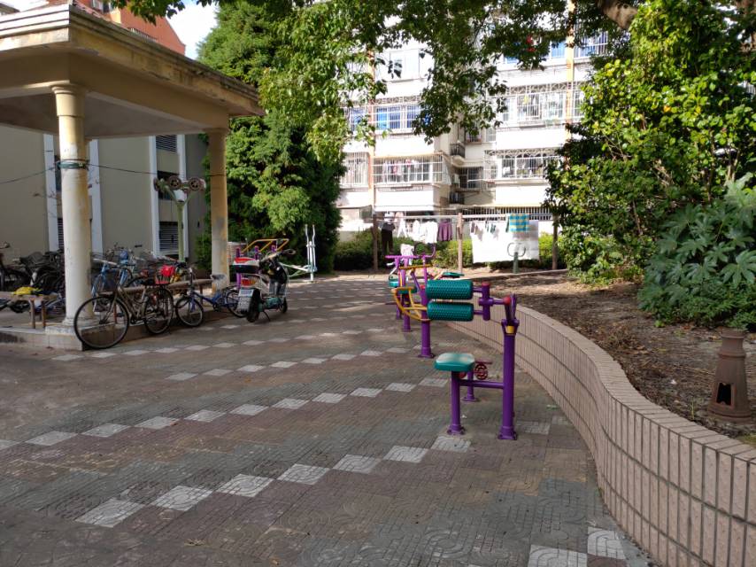 牡丹一居委健身點