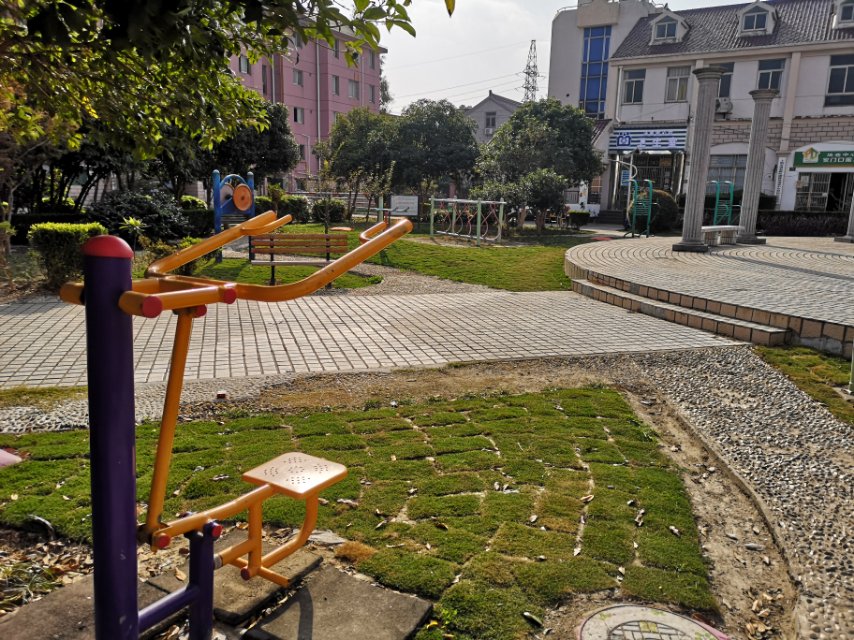 湯巷中心村80號(hào)