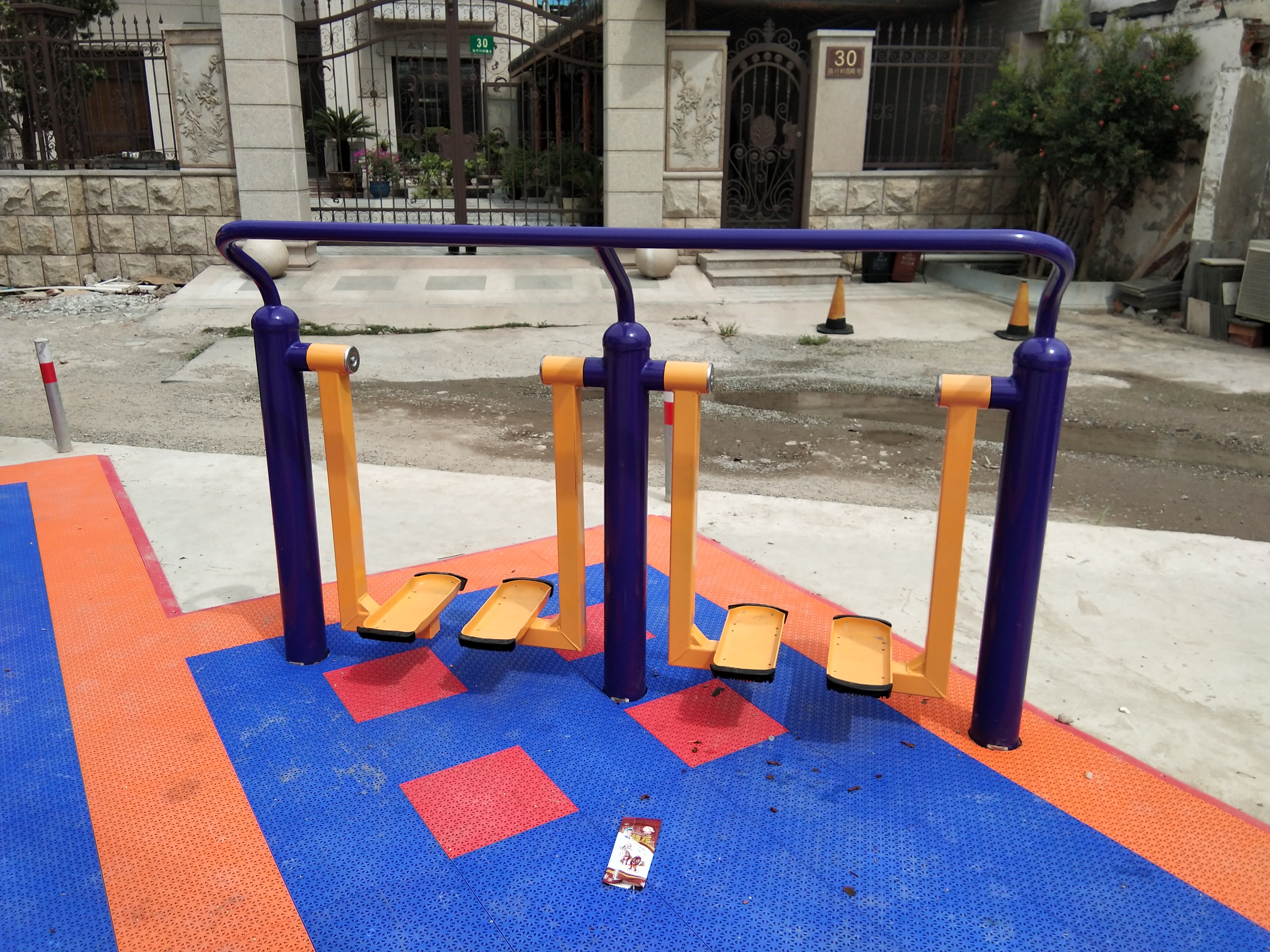 太空漫步器 太空漫步器