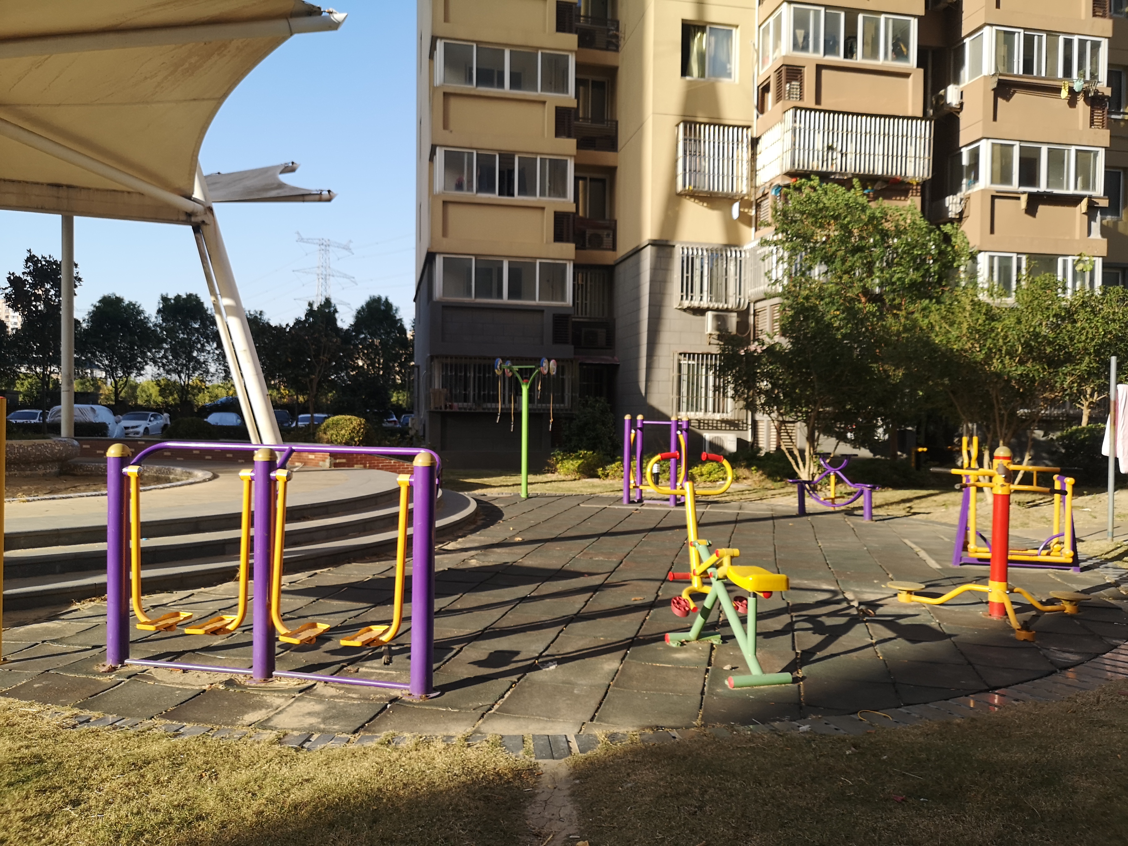 東區(qū)東茗苑健身苑點(diǎn)