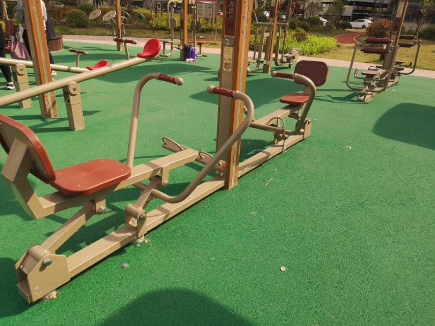 雙位劃船訓(xùn)練器 雙位劃船訓(xùn)練器