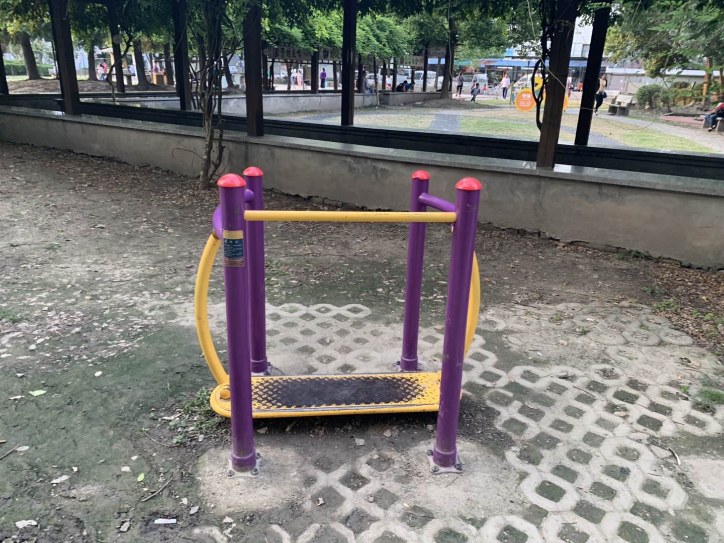 晃板健身器 晃板健身器