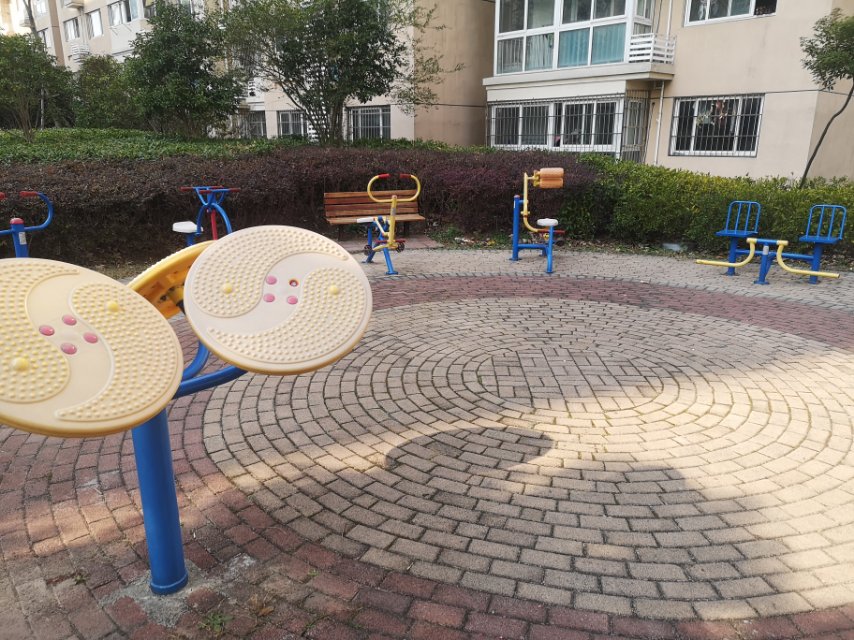 樟盛苑居委健身苑點(diǎn)