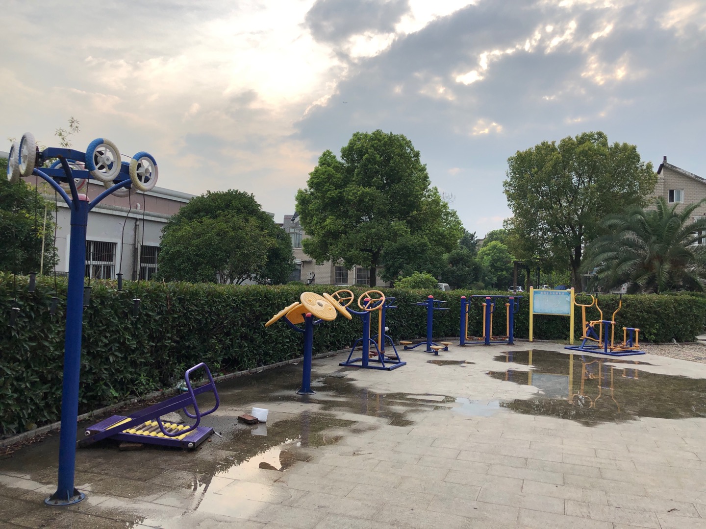 江橋鎮(zhèn)中心村健身點3