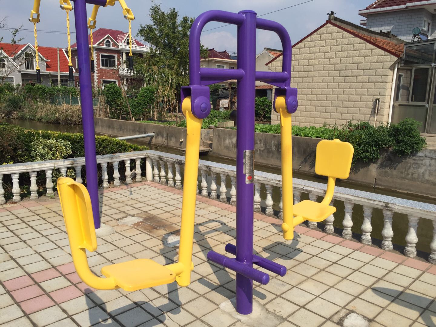 雙位蹬力器 雙位蹬力器