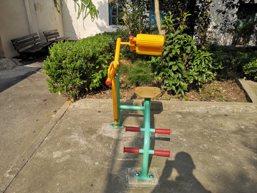 腹背鍛煉器 腹背鍛煉器