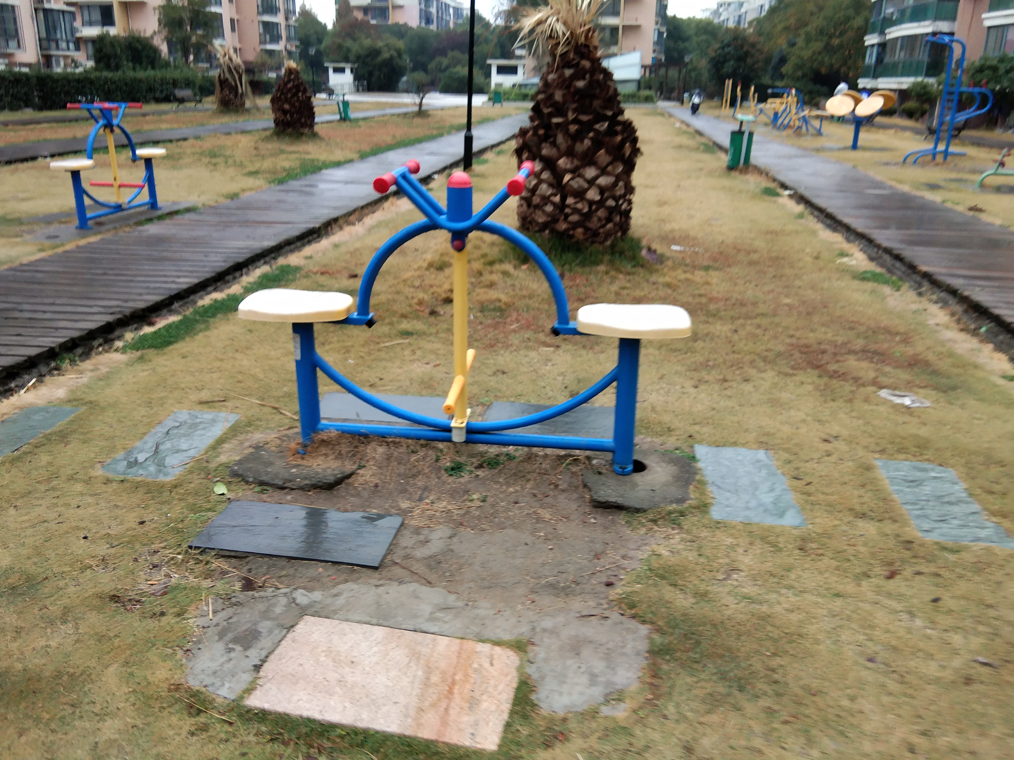 下肢康復(fù)器