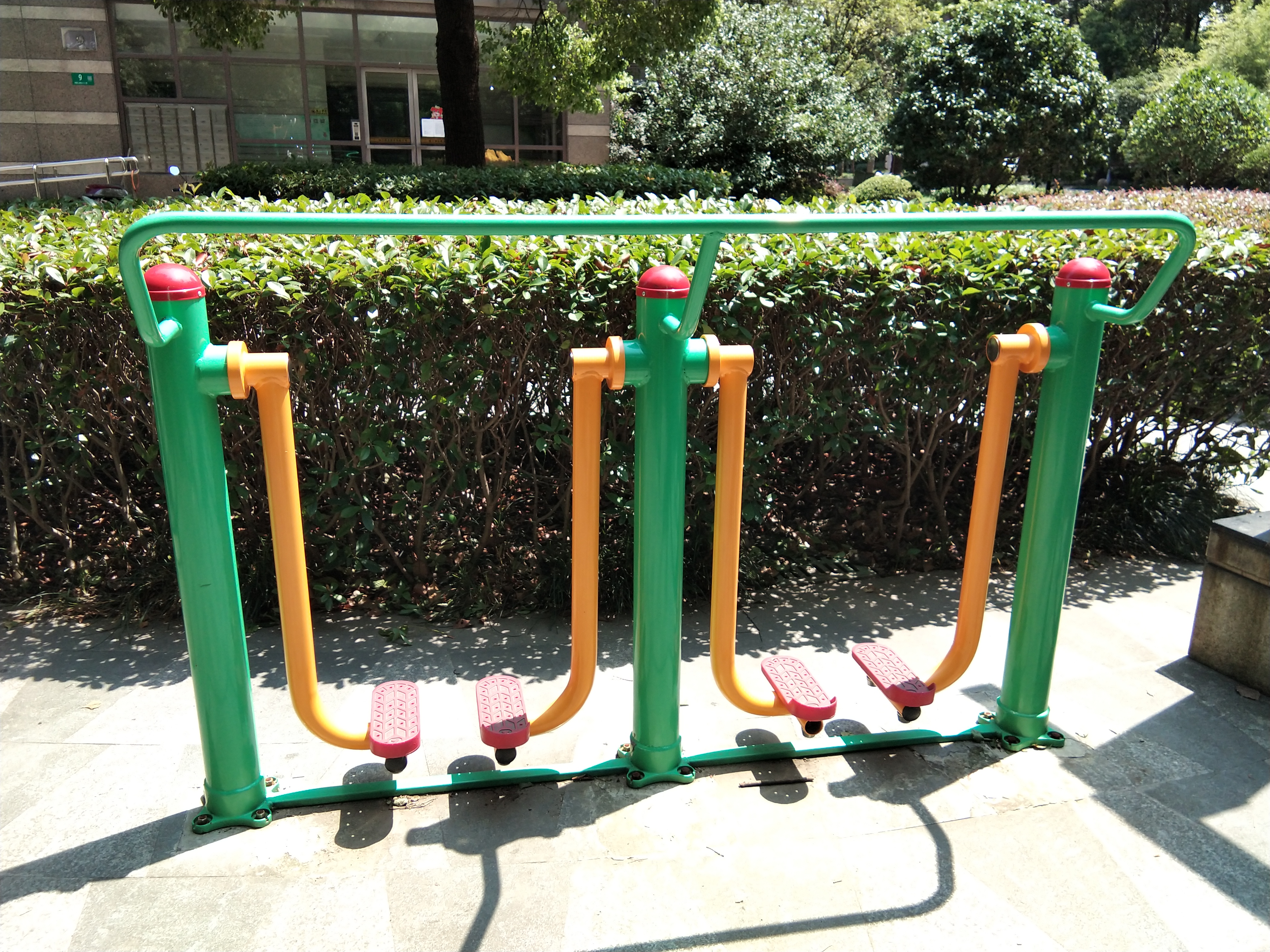 兩聯(lián)漫步機(jī) 兩聯(lián)漫步機(jī)