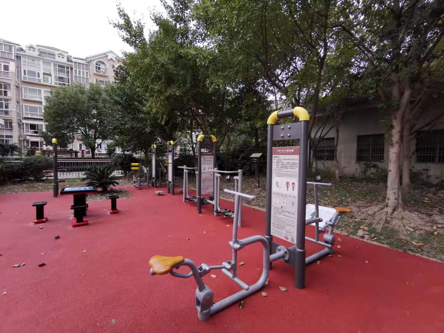 百合苑市民益智健身苑點(diǎn)（一）