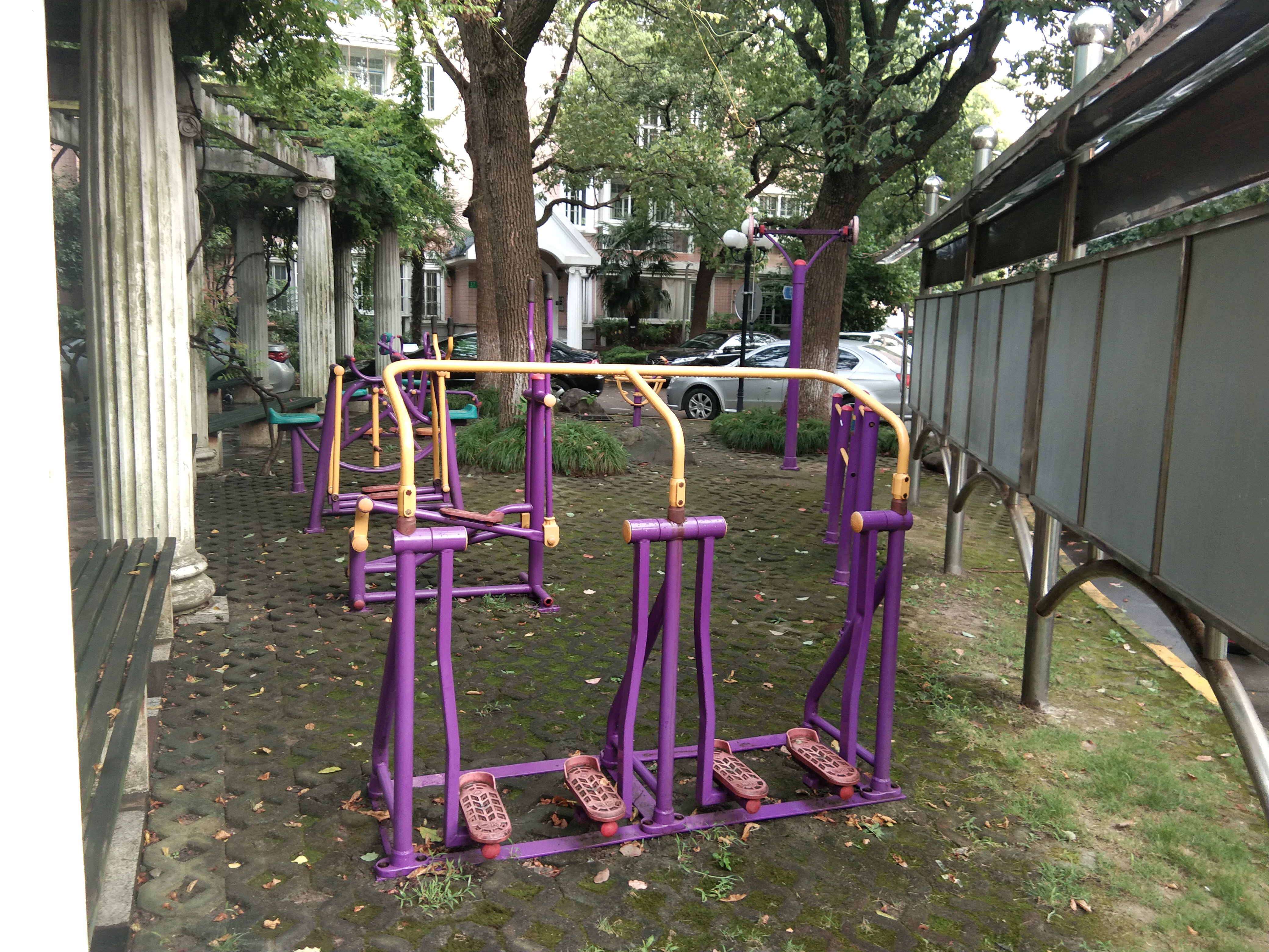 陽(yáng)明國(guó)際花苑健身點(diǎn)D