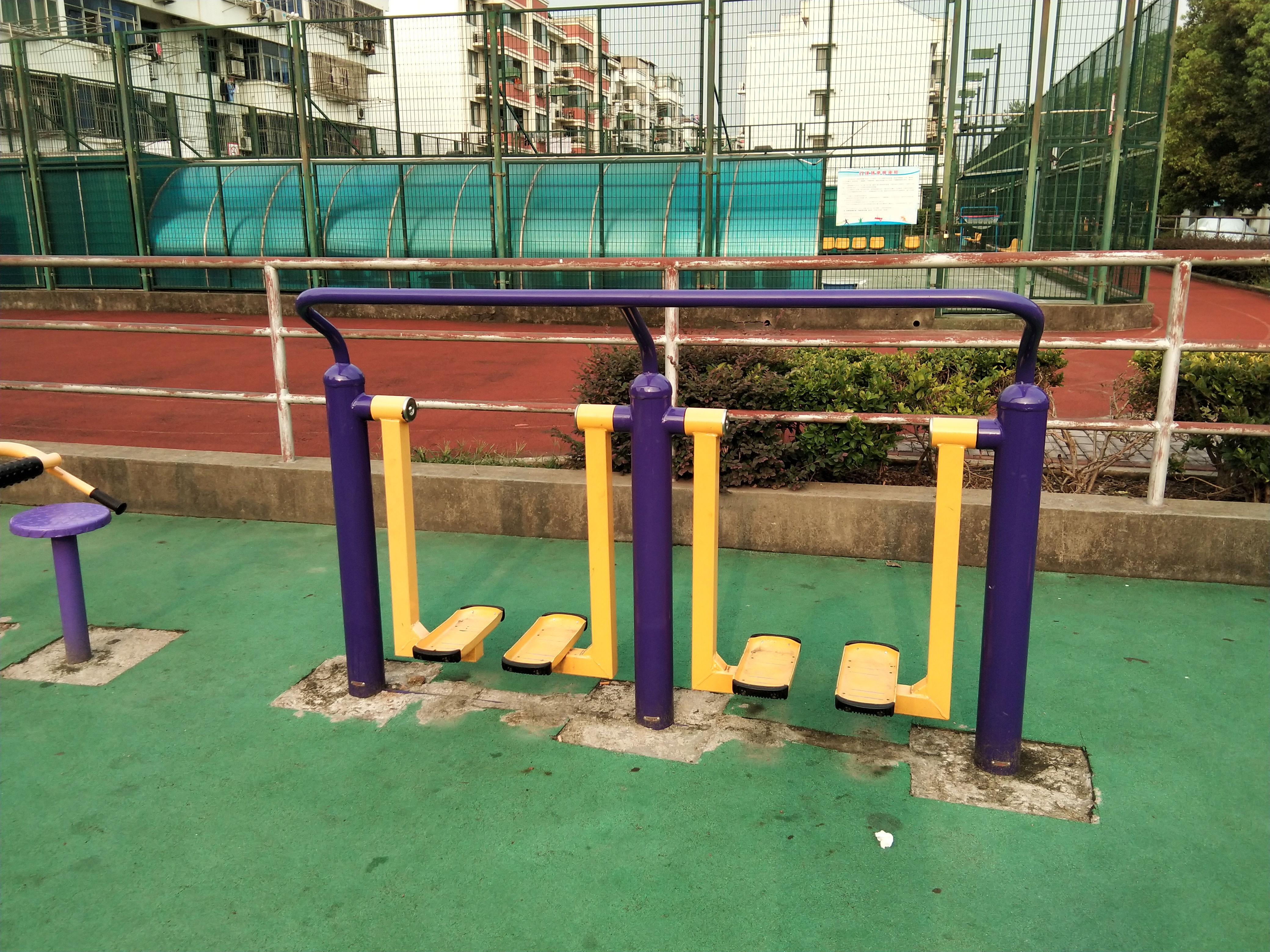 雙位太空漫步機(jī)