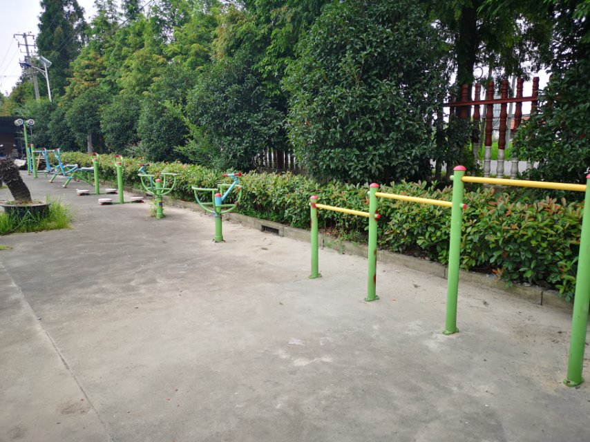 花園村健身點(diǎn)