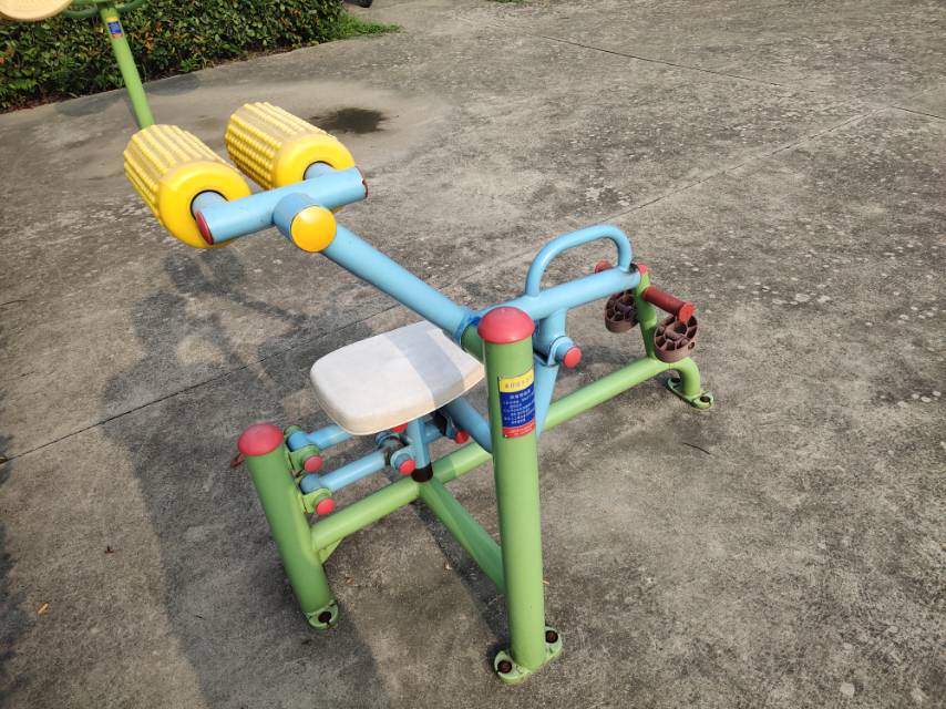 腹背鍛煉器 腹背鍛煉器