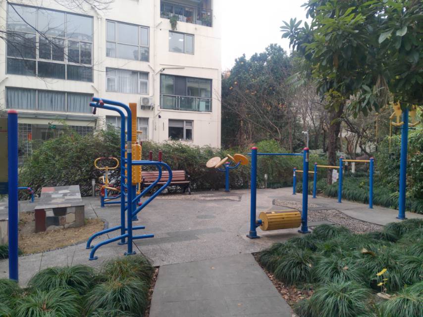 東蘭四居居委A健身苑點(diǎn)