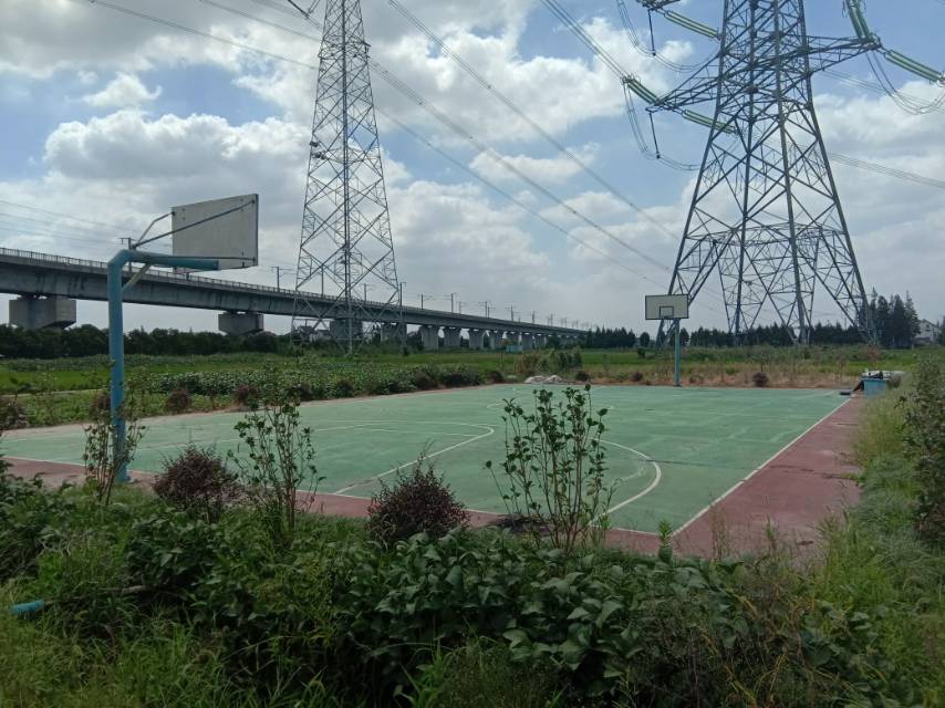 盛新村籃球場(chǎng)