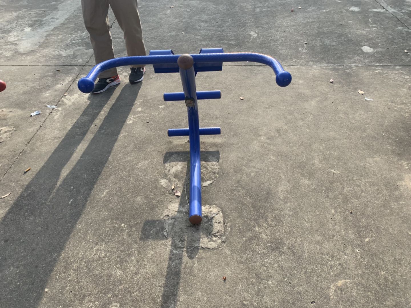 背肌訓(xùn)練器