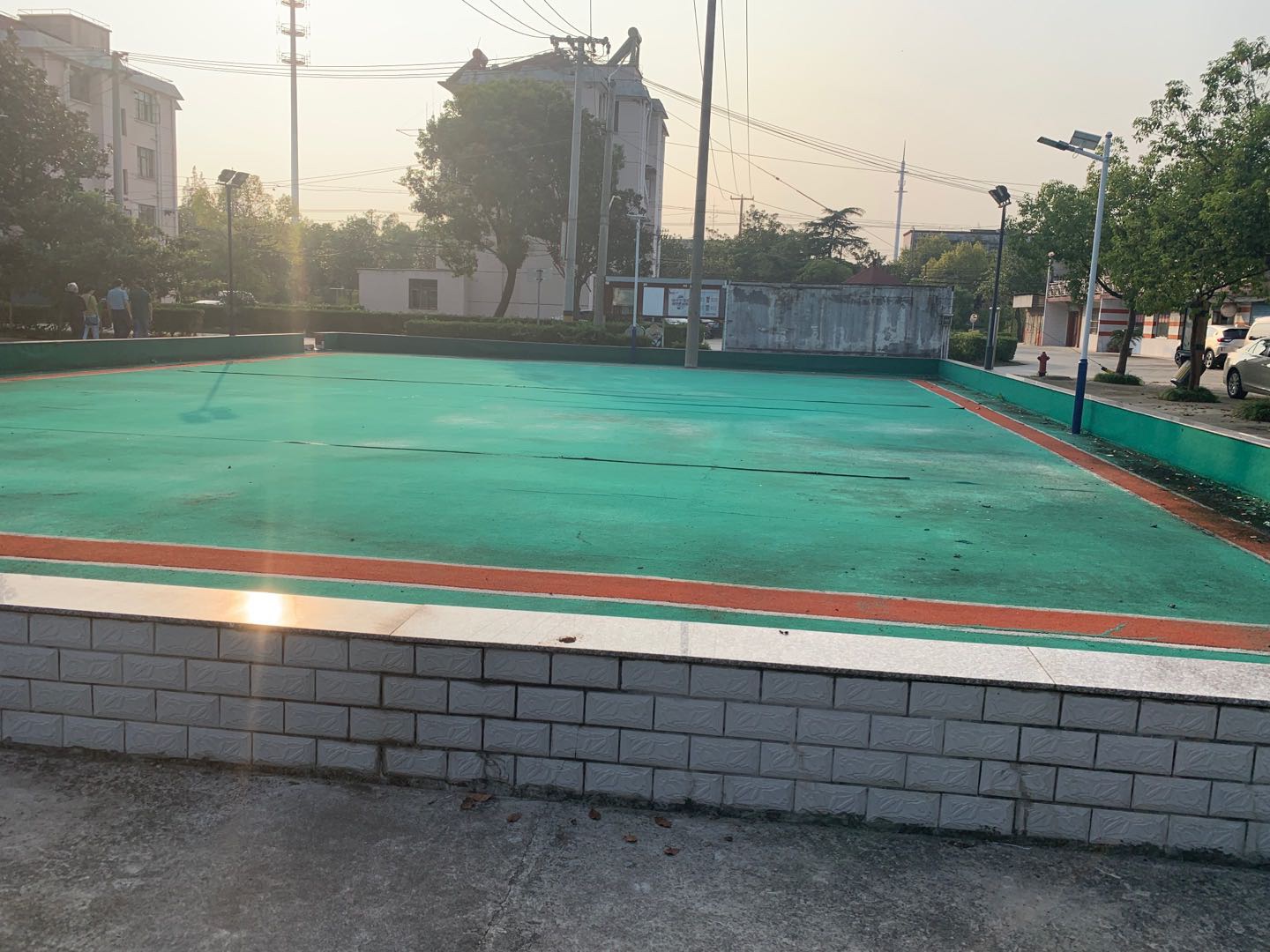 東風(fēng)門球場(chǎng)