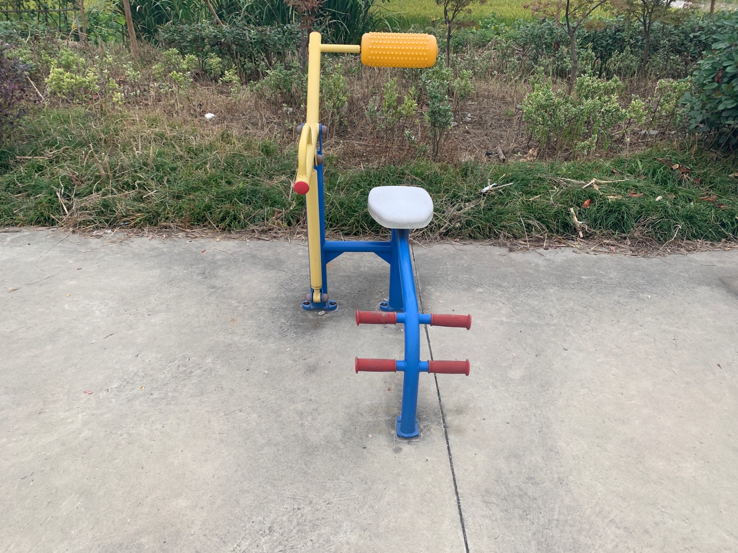 腹背鍛煉器 腹背鍛煉器