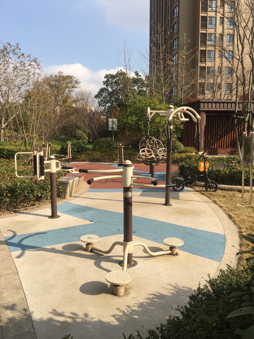 亭源復(fù)地九月益智健身點