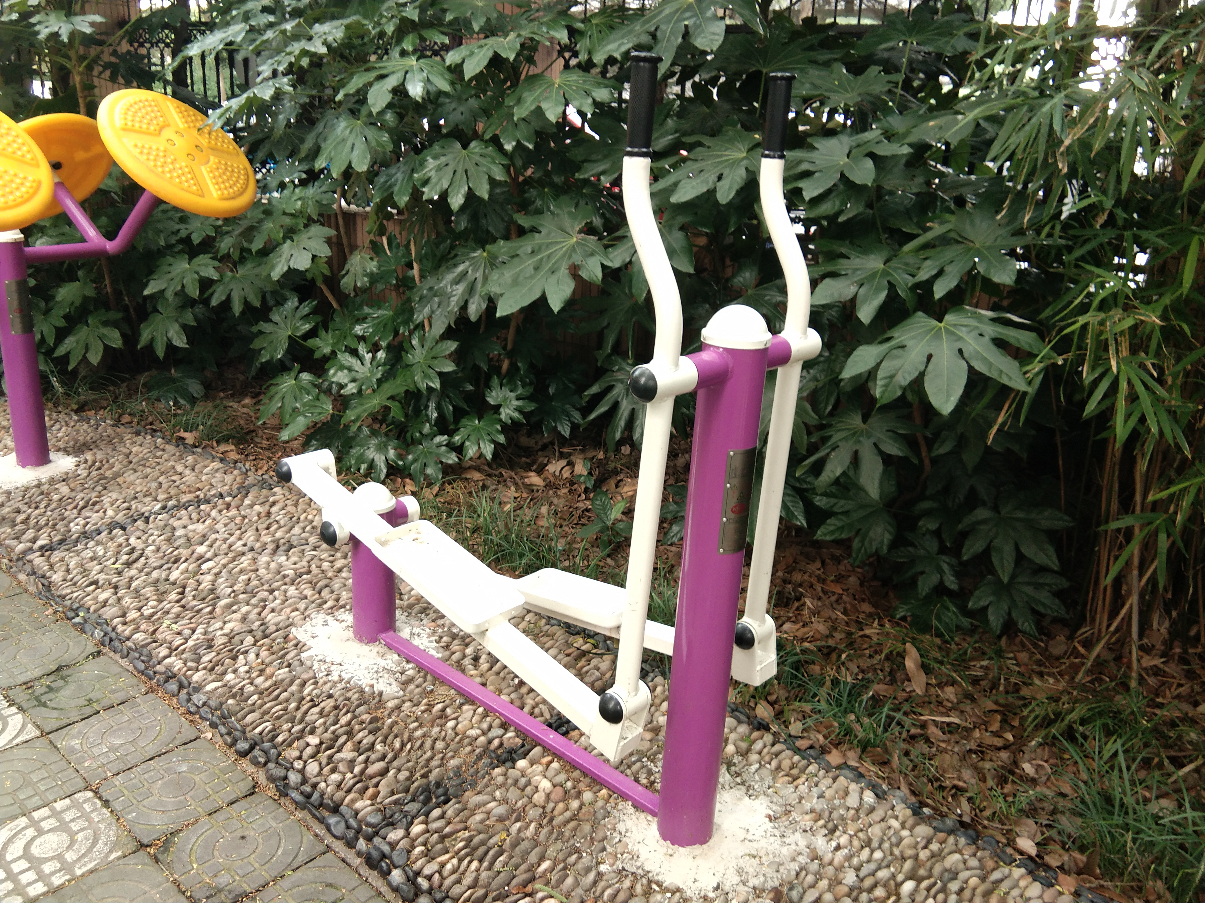 橢圓機(jī) 橢圓機(jī)