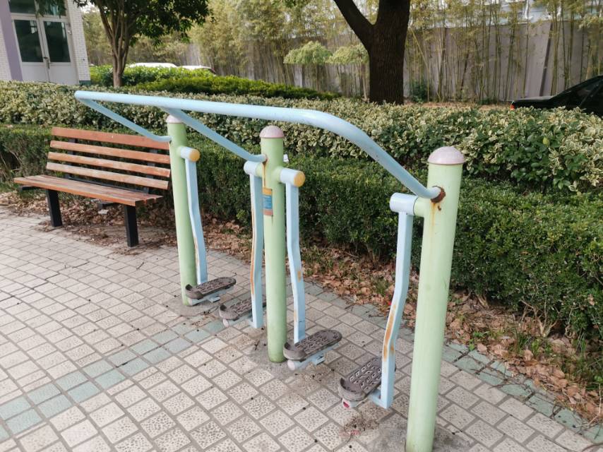 太空漫步器 太空漫步器