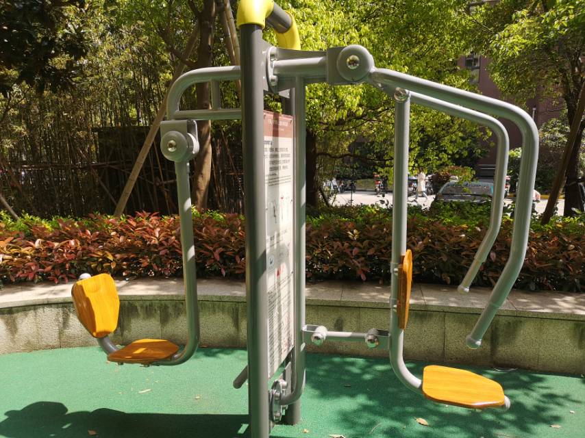 上下肢訓(xùn)練器