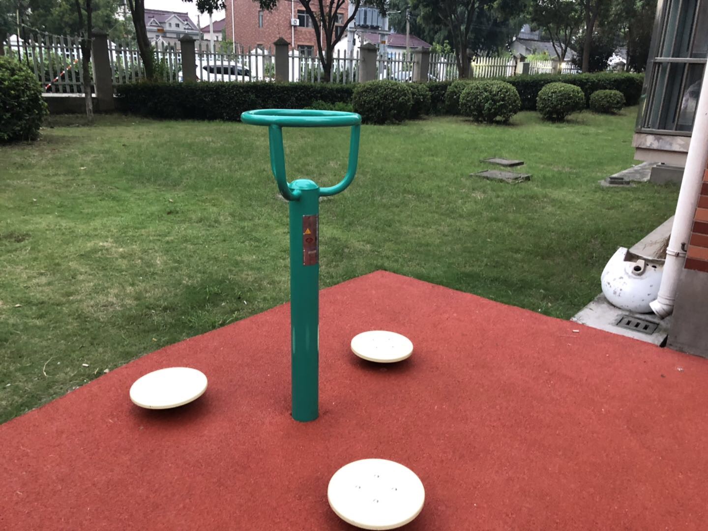 三人轉(zhuǎn)腰器 三人轉(zhuǎn)腰器